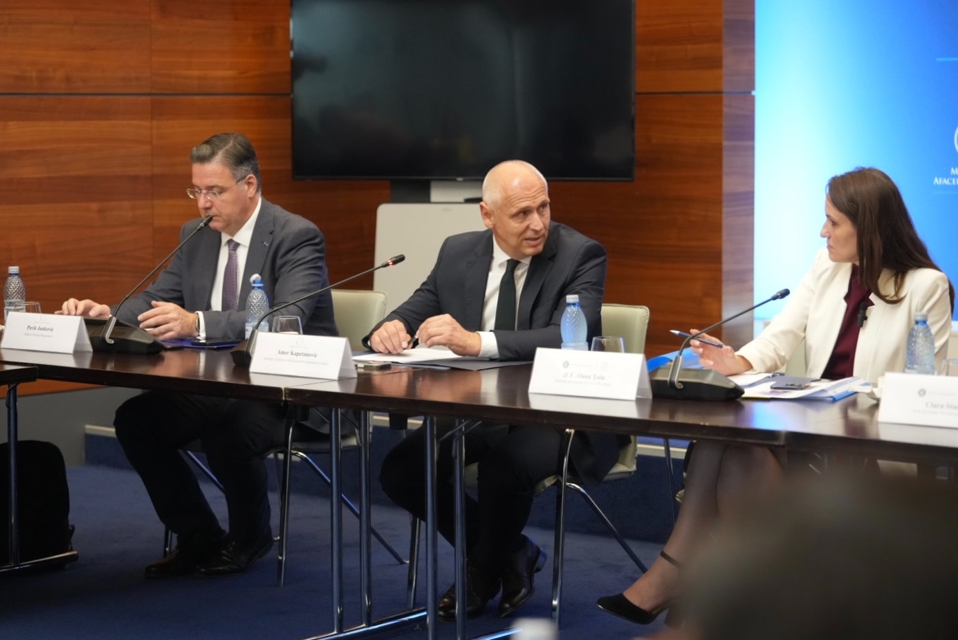 RCC Secretary General at the round table with MFA of Romania (on the right) and RCC Head of Political Department (on the left) on 28 July 2026 (Photo: RCC/Stefan Banu)
