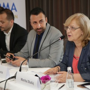 RCC' Roma Integration 2020 (RI2020) Action Team Leader, Orhan Usein (left) and Merita Xhafaj, General Director for Social Policies at the Ministry of Social Welfare and Youth and National Roma Contact Point (right) at the opening of the Public Dialogue Forum in Tirana on 23 May 2017. (Photo: Artemis Hajdini)