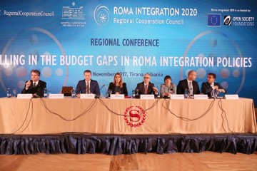 Goran Svilanovic, RCC Secretary General (in the middle) speaking at the Regional Conference on Filling in the Budget Gaps in Roma Integration Policies, in Tirana, Albania held on 10 November 2017 (Photo: RCC) 