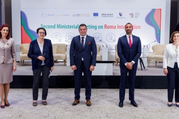 Orhan Usein, Head of Office at RCC's project Roma Integration (second on the left) with Westren Balkans Heads of Delegations at the Ministerial meeting on Roma Integration, in Sarajevo on 28 June 2021 (Photo: RCC/Armin Durgut)