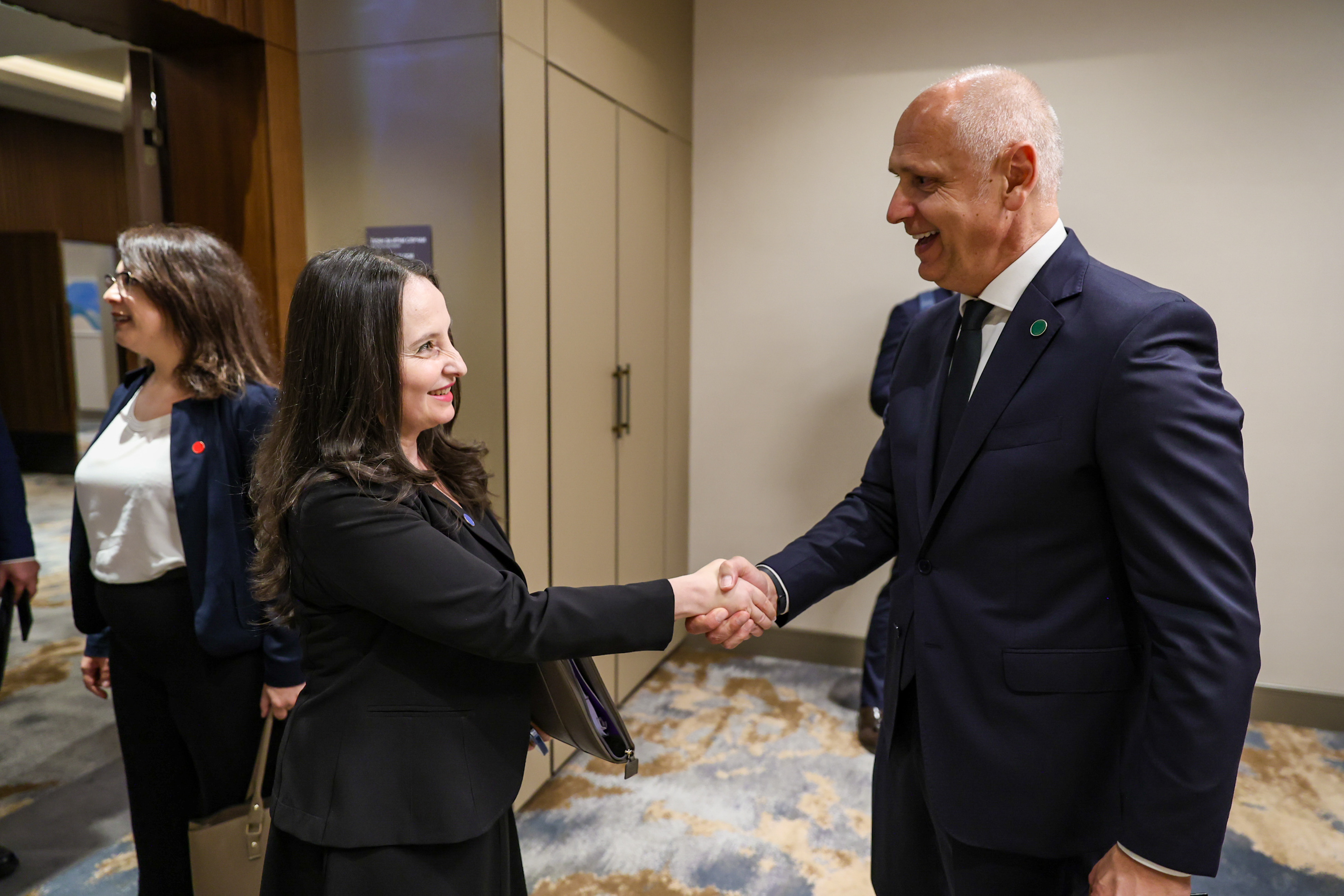 RCC Secretary General Amer Kapetanovic met with Minister of State and Chief Negotiator of Albania, Majlinda Dhuka on the sidelines of the Growth Plan Summit held in Skopje on 1 July 2025 (Photo: RCC/Ognen Acevski)