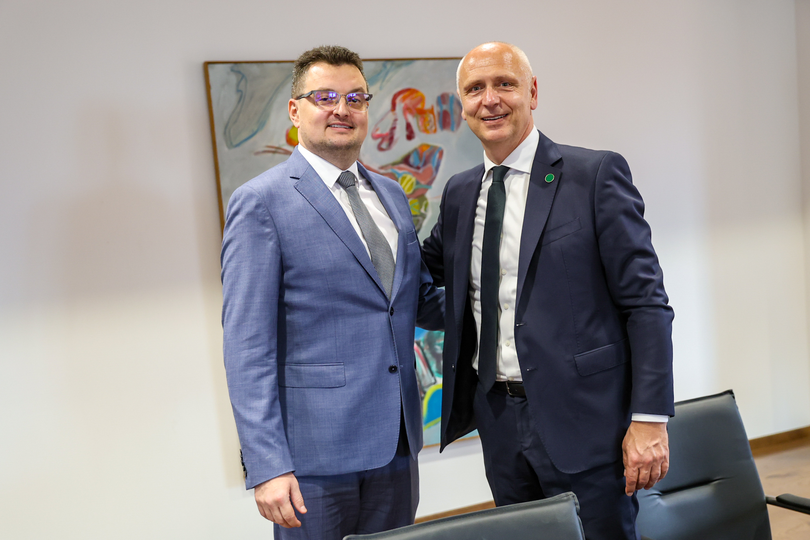 RCC Secretary General Amer Kapetanovic held a bilateral meeting with Deputy Minister of Finance of North Macedonia, Nikolche Jankulovski on the sidelines of the Growth Plan Summit held in Skopje on 1 July 2025 (Photo: RCC/Ogen Acevski)