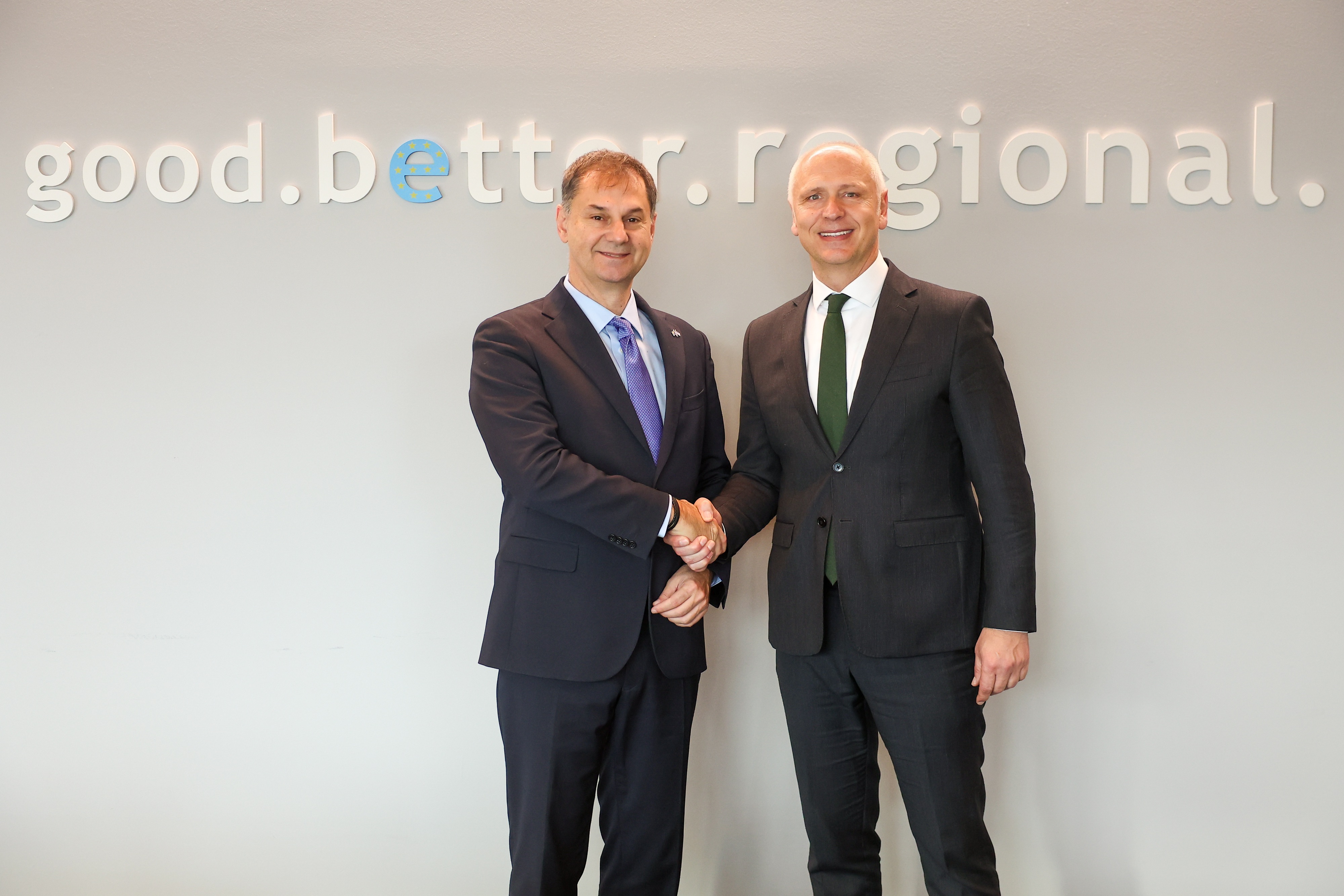 Secretary General of the Regional Cooperation Council (RCC), Amer Kapetanovic with the Deputy Minister of Foreign Affairs of Greece, Theoharis Theoharis at the RCC headquarters in Sarajevo on 3 February 2026 (Photo: RCC/Armin Durgut)