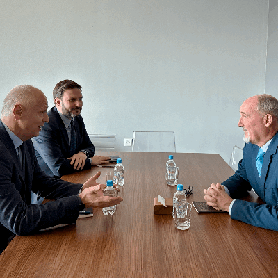 RCC Secretary General Amer Kapetanovic and Ambassador of Switzerland to Bosnia and Herzegovina Gabriele Derighetti meet in Sarajevo on 5 February 2025 (Photo: RCC)