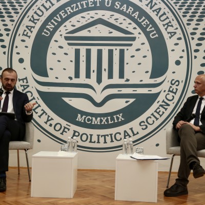 RCC Secretary General Amer Kapetanovic with Sead Turcalo, Dean of the Faculty of Political Science in Sarajevo who moderated a Q&A session during a guest lecture on regional cooperation and Growth Plan, in Sarajevo on 3 February 2025 (Photo: RCC/JAsmin Sakovic)