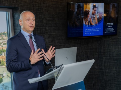 RCC Secretary Genera Amer Kapetanovic joined the Ministerial Meeting on Research and Innovation where he presented the joint study “The Western Balkans Start-up Ecosystem at a Crossroads”, in Podgorica on 20 October 2025 (Photo: RCC/Danilo Papic)