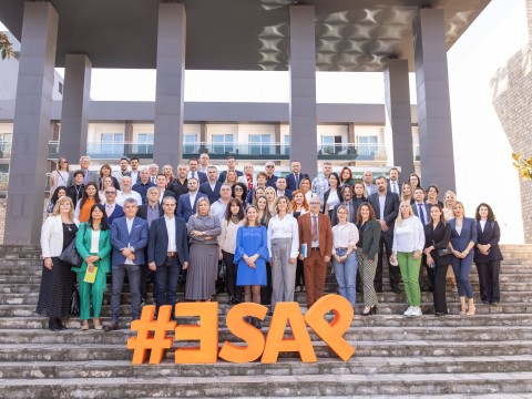 ESAP 3 Kick Off Event: Balanced Labour Markets in the Western Balkans: Innovative Solutions for a Sustainable Workforce - Family photo (Photo: RCC/Henri Koci)