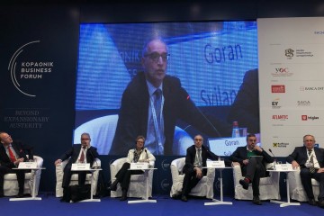 Regional Cooperation Council’s (RCC) Secretary General Goran Svilanovic moderated a panel titled ‘Western Balkans - challenges: Regional economic area?’ at the 25th edition of the Kopanonik Business Forum, at Kopaonik on 5 March 2018. (Photo: RCC/Dragana Djurica)
